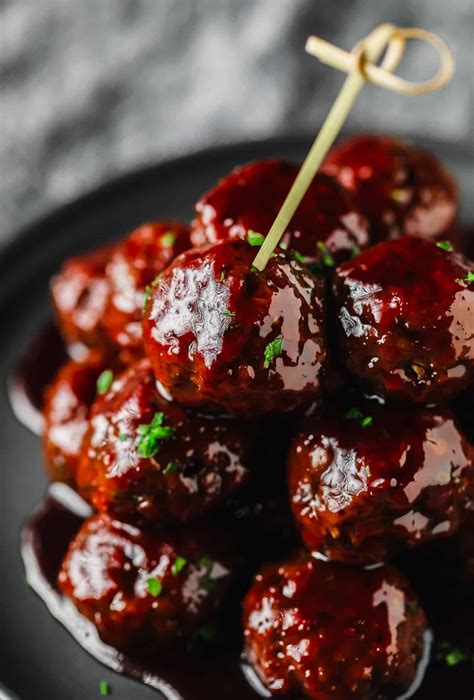 Vegan Grape Jelly Meatballs - Nora Cooks