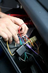 Installing Car Entertainment Systems | HowStuffWorks