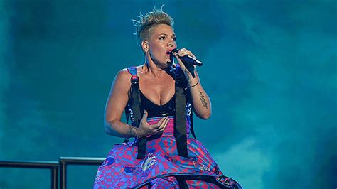 Pink At iHeartRadio Music Awards 2023: Outfit & Performance – Hollywood ...