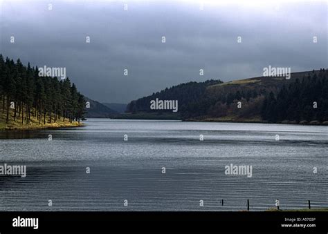 HOWDEN RESERVOIR DERBYSHIRE ENGLAND Stock Photo - Alamy