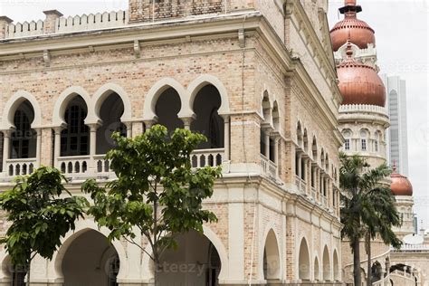 Bangunan Sultan Abdul Samad Building, Kuala Lumpur. 6153721 Stock Photo at Vecteezy