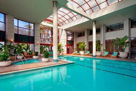 15 Best Hotels in San Francisco With An Indoor Pool - LivingOutLau