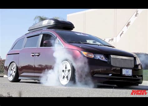 Crazy Honda Odyssey with a 1029hp J35 V6 conversion | PerformanceDrive