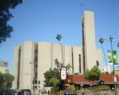 File:St. Basil Catholic Church (Los Angeles, California).JPG - Wikimedia Commons