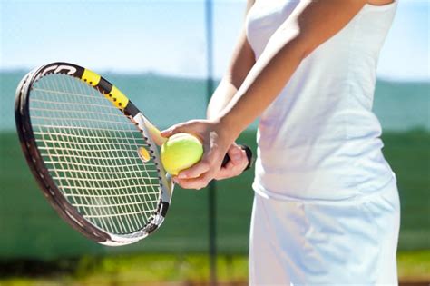 Do Tennis Dampeners Work? (All You Need To Know) – TennisFocusOn