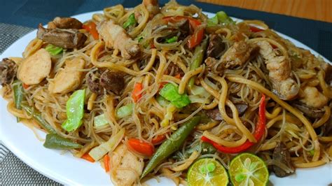 Subukan mo ang ganitong luto sa Pancit Bihon at Pancit Canton Guisado, umaapaw ang sarap! - YouTube