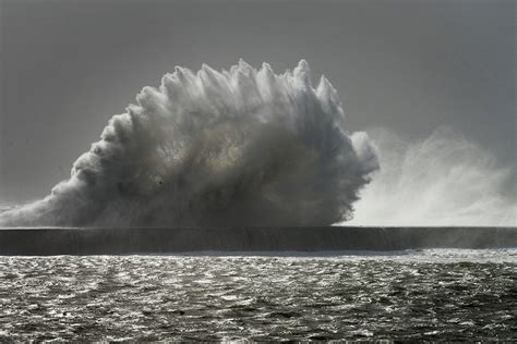 South Africa: Dramatic photos of major storms and fires in Cape Town ...