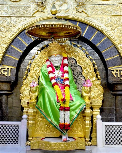 Shirdi Sai Baba Temple Maharashtra - Famous Temples Of India