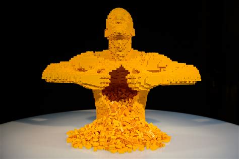 The Art of the Brick: obras de Nathan Sawaya feitas com LEGO - São ...