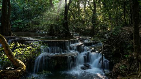 huay-mae-khamin-waterfall-1066851_1920 (1) - Mad Monkey Hostels