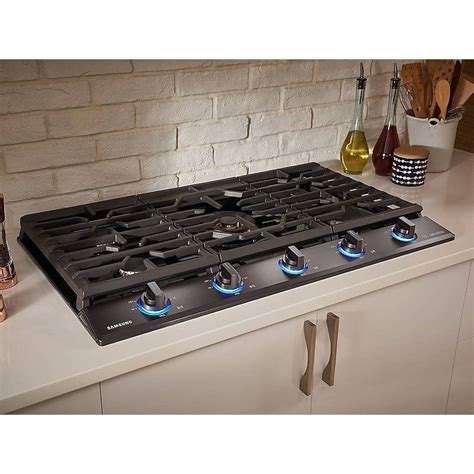 Samsung Chef 36 Inch Gas Cooktop - Black... | RC Willey | Cooktop, Gas ...