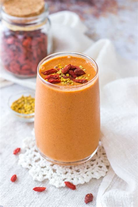 Goji Berry Smoothie | Natalie's Health