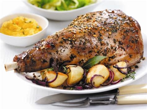 Roast Leg of Lamb with Roasted Potatoes