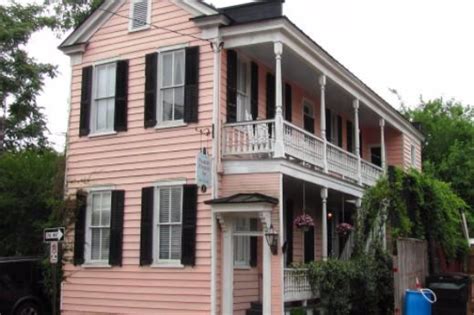 A Guide to the Best Bed and Breakfasts in Charleston SC (2023)