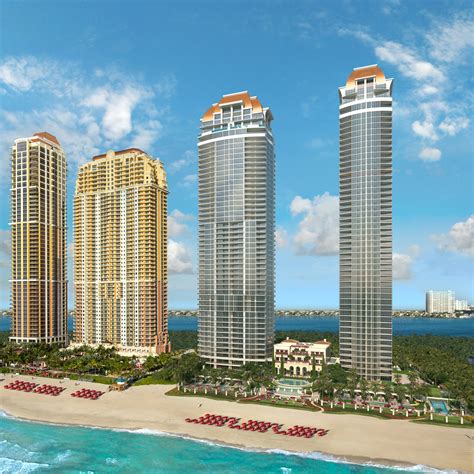 Santidrian Team sells a $6.9 Million oceanfront condo at The Estates at Acqualina