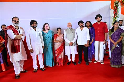 Mega Brothers Pic With Narendra Modi is Going Viral Now﻿ - Gold Andhra ...