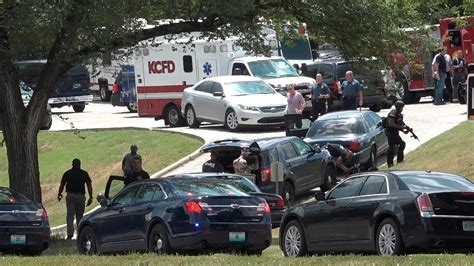 Suspect Killed and Three Officers Wounded in Kansas City Gunfight - The ...