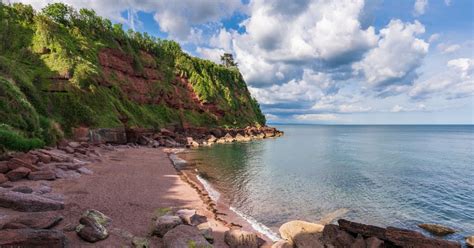 The Top 5 Best Beaches in Torquay, South Devon