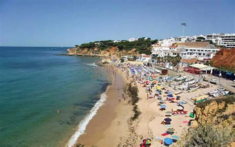 Olhos de Agua beach - Move to Algarve