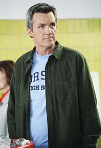 Neil Flynn: The Middle Is "Escapism for Rich Viewers" - TV Guide