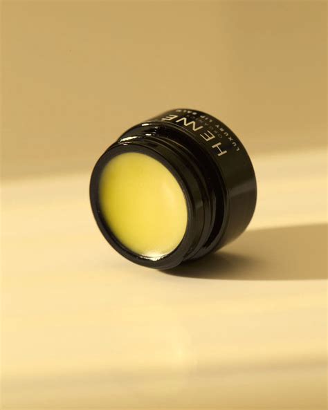 Dry lips, meet the world's best (and chicest) organic lip balm ...