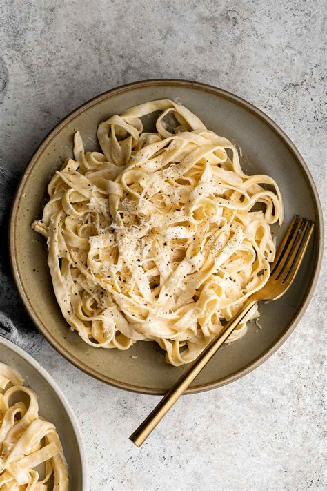 Fettuccine Alfredo - Ahead of Thyme