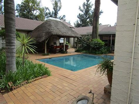 HOUSE AND HEART GUEST HOUSE - Prices & B&B Reviews (Vanderbijlpark, South Africa)