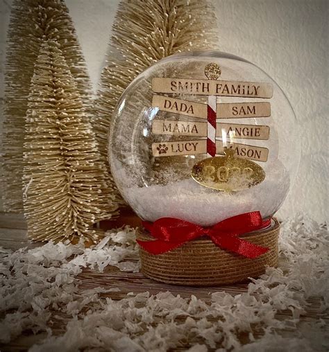 Personalized Snow Globe Personalized Family Snow Globe North - Etsy