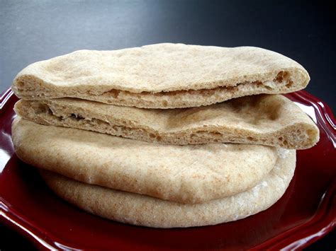 Potluck Pockets with Honey Wheat Pita Bread | Veronica's Cornucopia