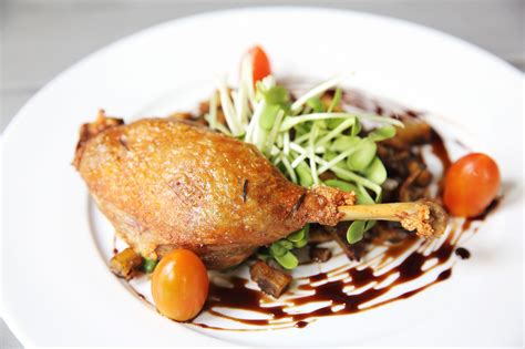 Duck Legs Confit Cooked in a Pouch (“Confit” de Canard en Sous Vide) recipe | Epicurious.com