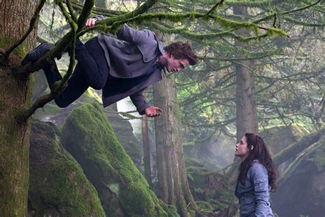 Twilight Movie Stills - Twilight Series Photo (3694306) - Fanpop