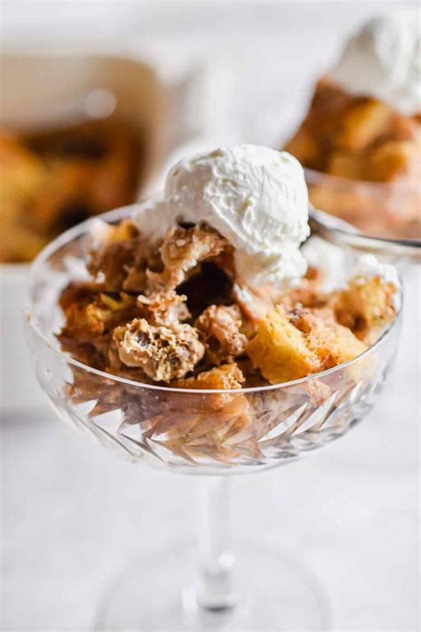 Easy Cinnamon Raisin Bread Pudding - Lynn's Way of Life