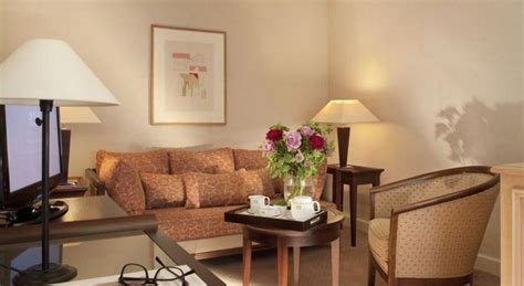 Bedford Hotel, Paris - Compare Deals