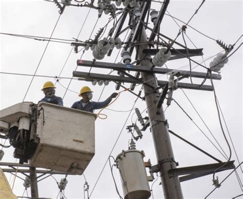 Meralco Exerts Effort & Works Hard To Restore Power After Taal Eruption