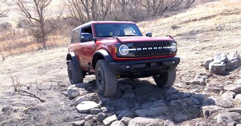 Budget Jeep Wrangler Takes On A Bronco Wildtrak Off-Road With Unexpected Results