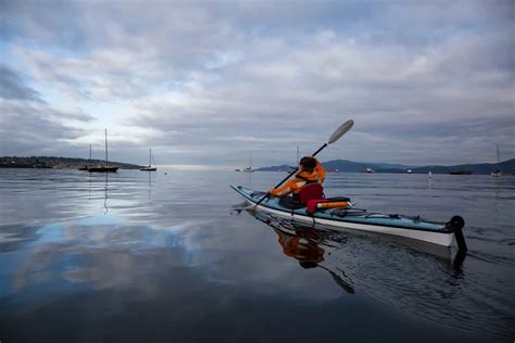 Kayak Rudder vs Skeg: What's the Difference and Which is Best?