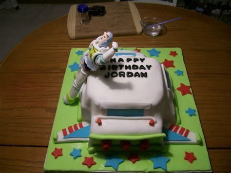 Buzz Lightyear And His Ship - CakeCentral.com