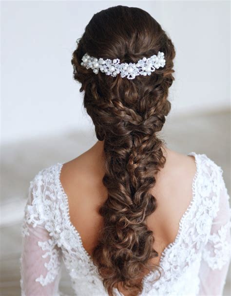 22 Glamorous Wedding Hairstyles for Women - Pretty Designs