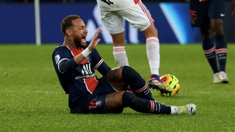 Neymar injury: PSG receive "reassuring" results after first scan