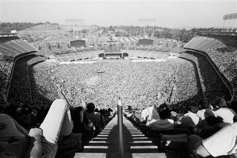 Dodger Stadium Concert - bajo lunetaf ag