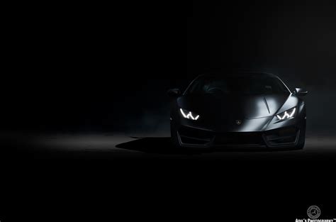 Lamborghini Huracan Black Wallpaper