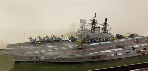 Eriksson 1/600 HMS Ark Royal R09 | Hms ark royal, Model warships ...