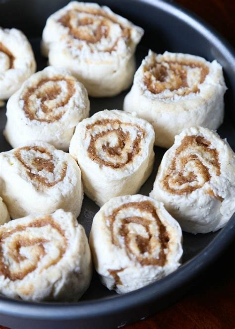 Easy Biscuit Cinnamon Rolls | The Best Homemade Cinnamon Rolls Recipe