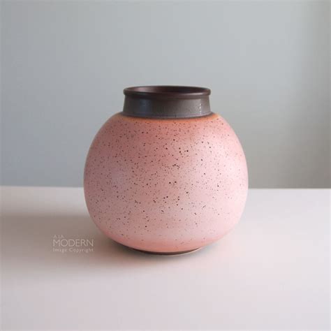 Edith Heath Ceramic Studio Pottery Speckled Pink Round Vase on A La ...