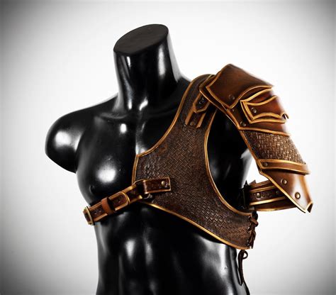 Barbarian Pauldron Viking pauldron Orco Pauldron leather | Etsy