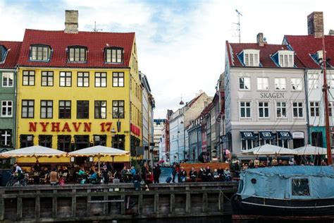 Old Classic Architecture of Nyhavn in Copenhagen, Denmark Editorial Stock Photo - Image of ...