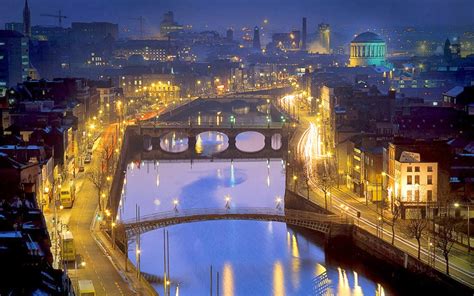 World Visits: Things to Do in Dublin Ireland - And Dublin Castle