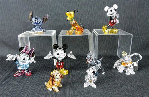 Swarovski Disney lot of 9 pieces;