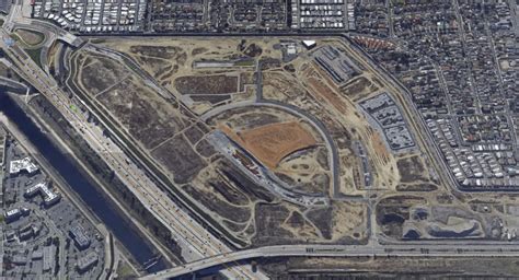 Oakland Raiders Exploring New Stadium in L.A. Area | KQED