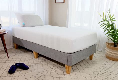 Leesa Mattress Protector Review: Waterproof Bed Protector